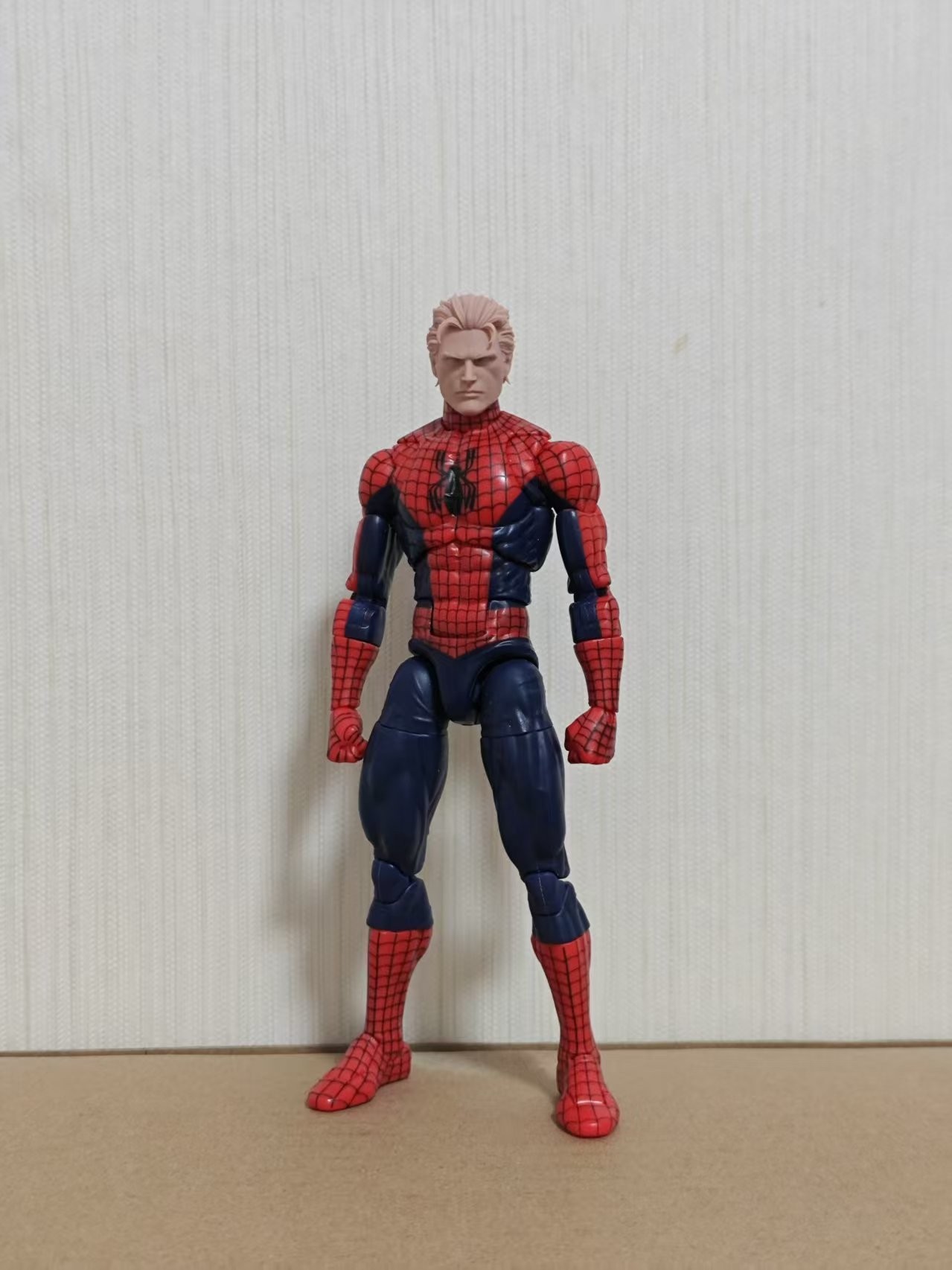 Marvel Ultimate Spider-Man Peter Parker unpainted headsculpt bm23745