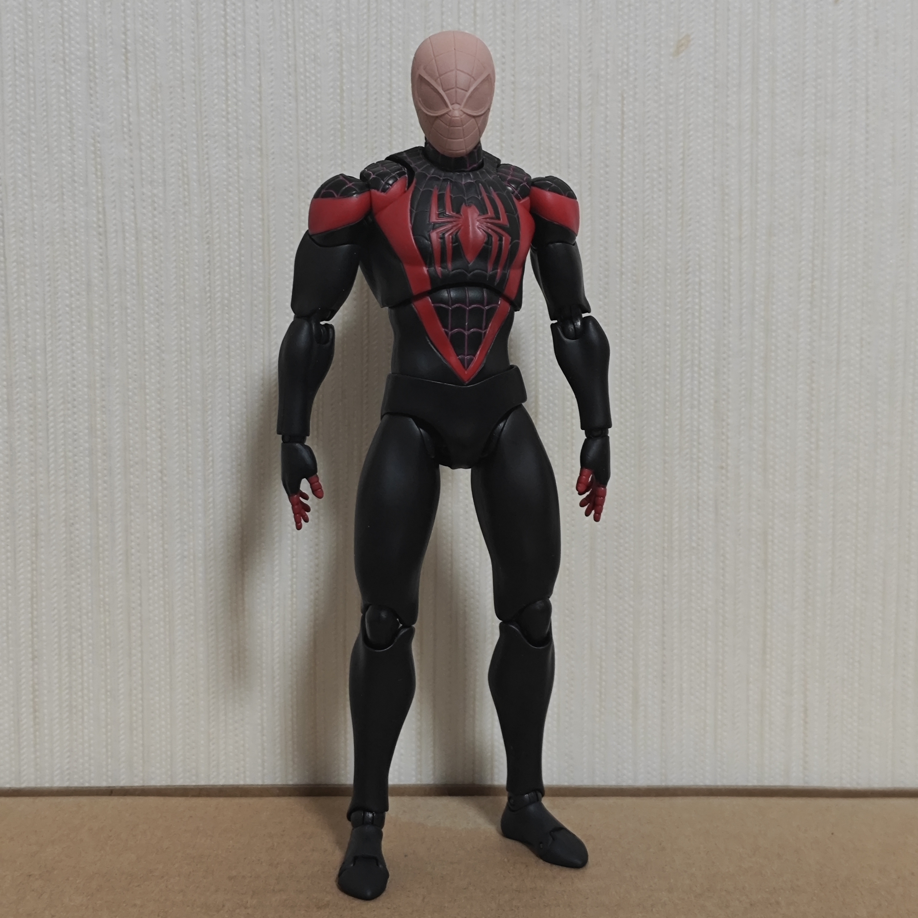 Marvel Spider-Man Miles ps4Marvel’s Spider-Man unpainted headsculpt bm23774