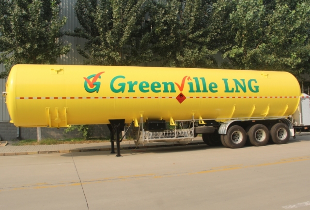 LNG transport semi-trailer