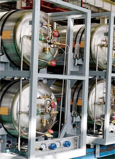 LNG Vehicle fuel tank