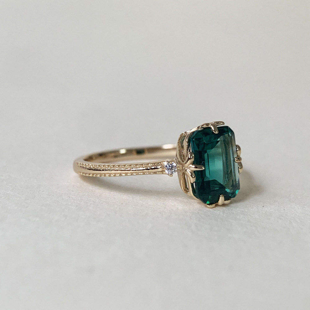 Emerald Engagement Ring Gold Dainty May Birthstone Rings Vintage Green Gemstone Sterling Silver Promise Wedding Anniversary Jewelry