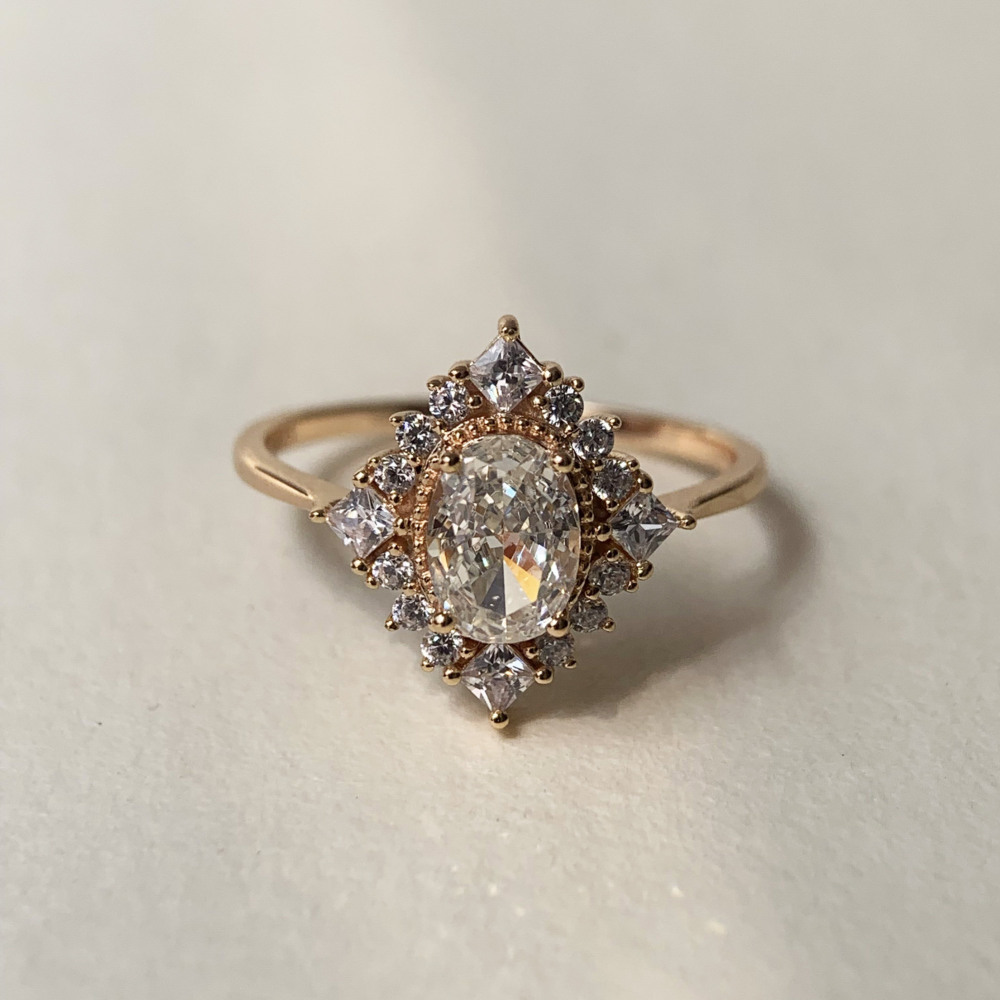 Cubic Zirconia Engagement Ring 10k 14k 18k Solid Gold Vintage Oval Promise Rings for Women CZ Halo Wedding Anniversary Jewelry