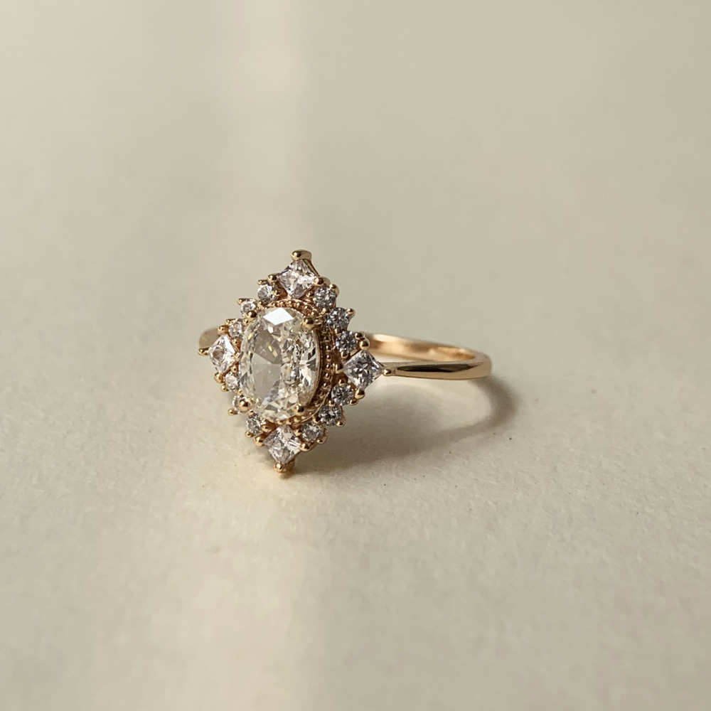 Cubic Zirconia Engagement Ring 10k 14k 18k Solid Gold Vintage Oval Promise Rings for Women CZ Halo Wedding Anniversary Jewelry