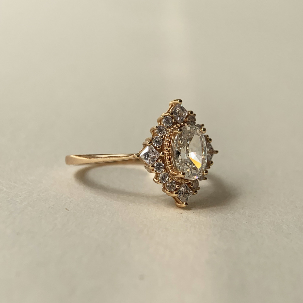 Cubic Zirconia Engagement Ring 10k 14k 18k Solid Gold Vintage Oval Promise Rings for Women CZ Halo Wedding Anniversary Jewelry