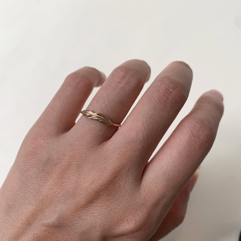 Dainty Feather Ring Gold Sterling Silver Simple Everyday Rings Minimalist Gold Stacking Ring Boho Style Christmas Gift for Her