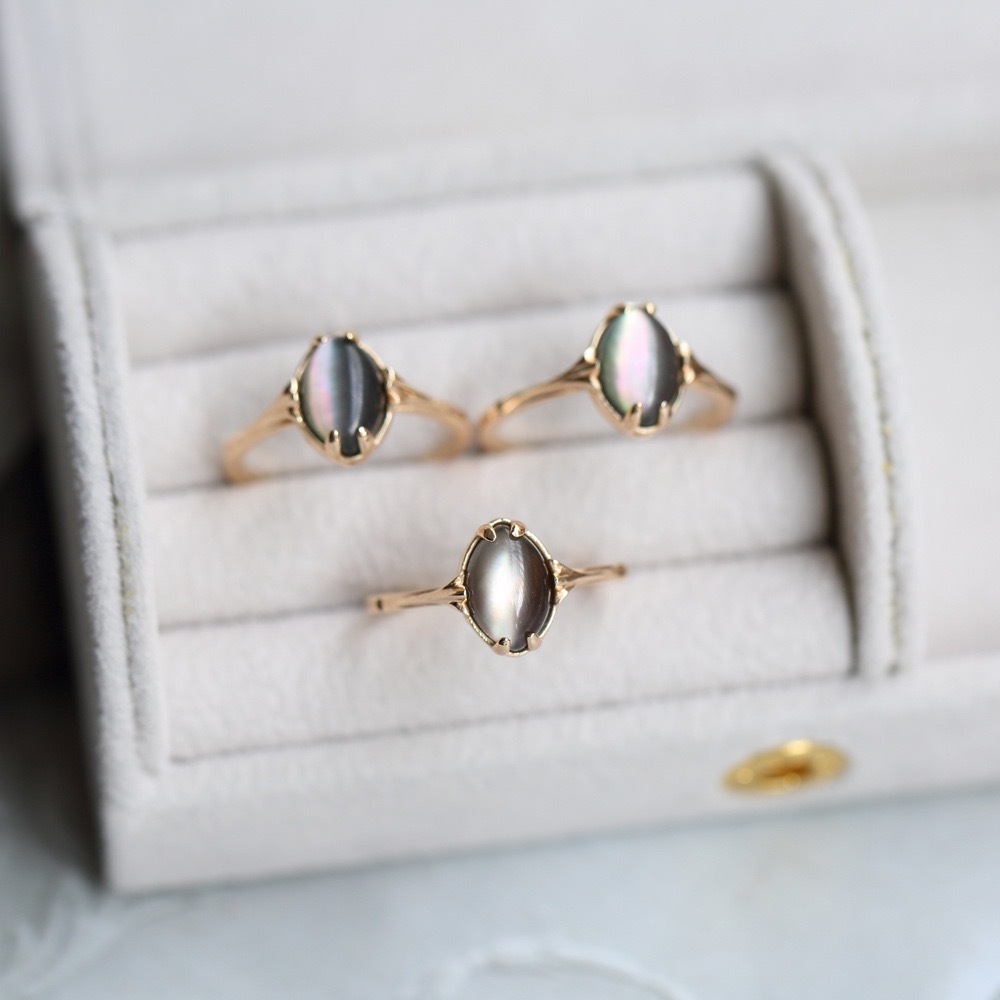 Natural Black Mother of Pearl Mop Shell Crystal Ring,Dainty Vintage Solitaire Rings for Women