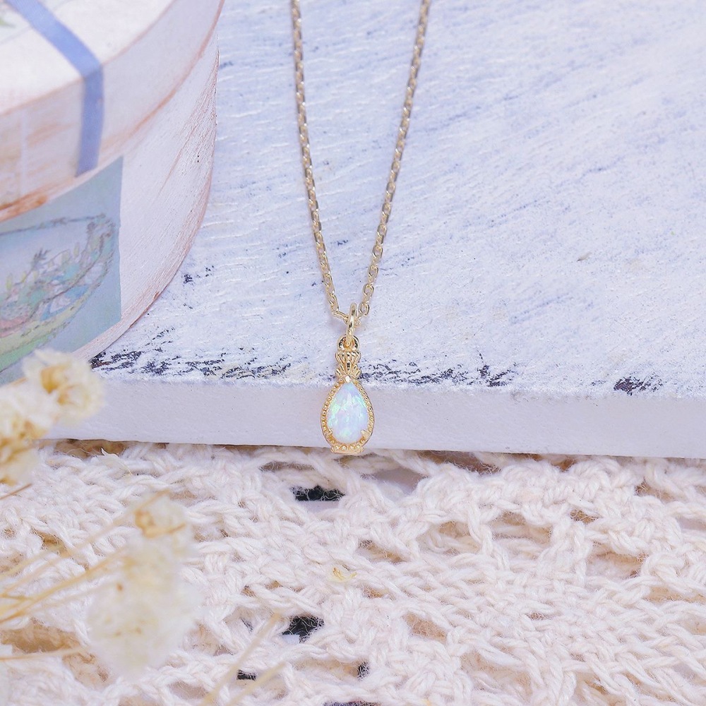 Dainty Opal Necklace Gold Plated 925 Sterling Silver Chain Necklaces for Women October Birthstone Jewelry Perfume Bottle Shaped Pendant