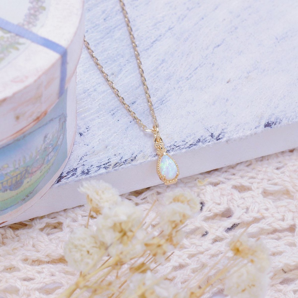 Dainty Opal Necklace Gold Plated 925 Sterling Silver Chain Necklaces for Women October Birthstone Jewelry Perfume Bottle Shaped Pendant