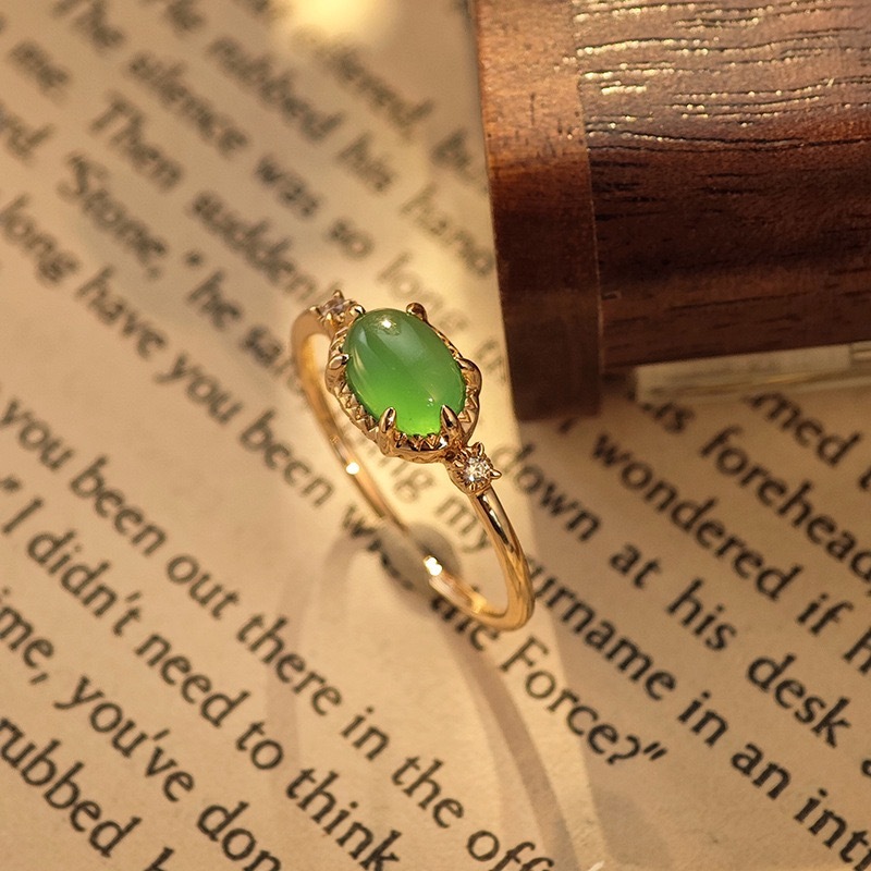 Dainty Chrysoprase Ring Vintage Oval Gold Plated Green Agate Three Stone Onyx Wedding Anniversary Simple Ring Gift for women