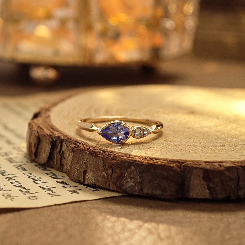 Pear Cut Natural Tanzanite Promise Ring Gold Cubic Zirconia Rings Dainty Unique Engagement Anniversary Jewelry gift for Women