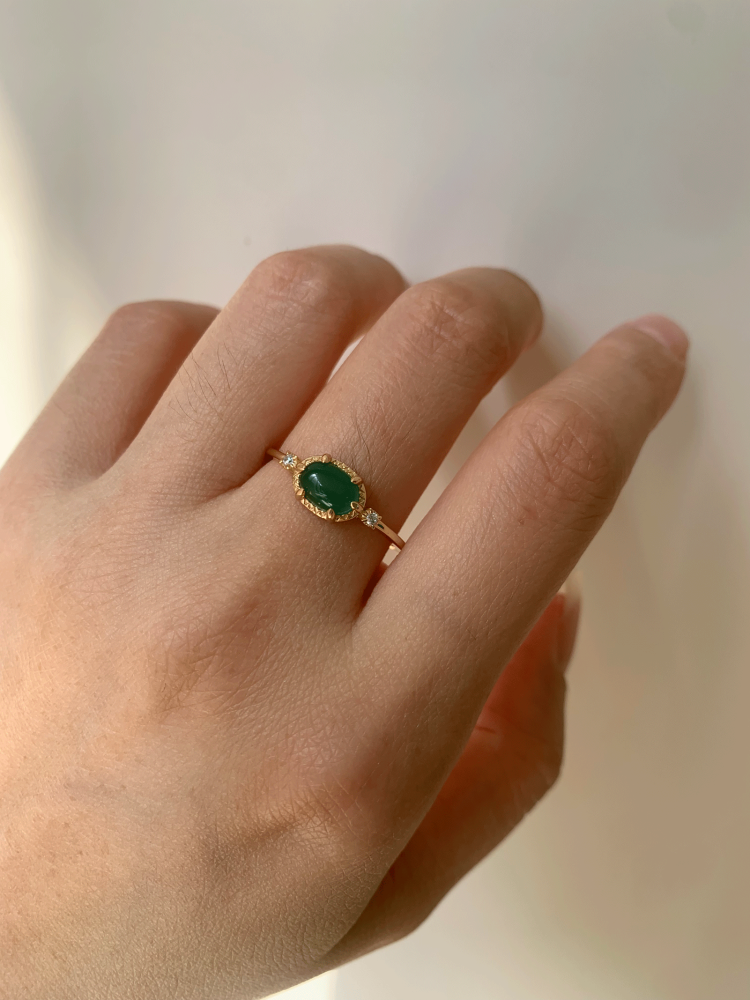 Dainty Chrysoprase Ring Vintage Oval Gold Plated Green Agate Three Stone Onyx Wedding Anniversary Simple Ring Gift for women
