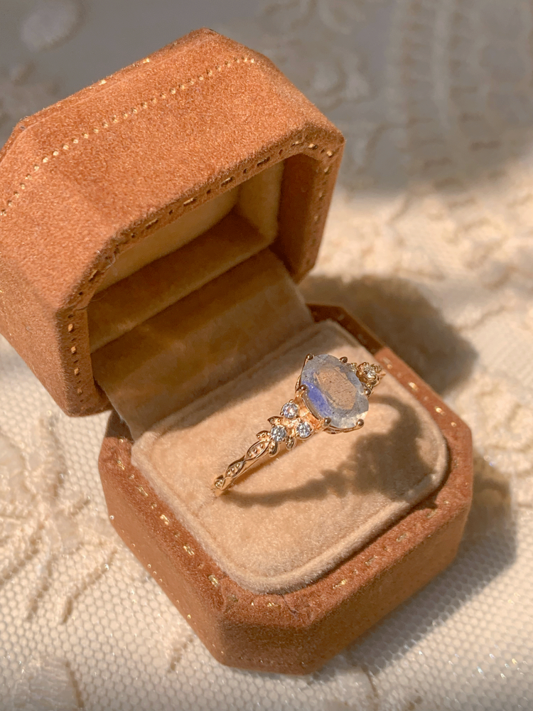 Natural Labradorite Engagement Ring 10k 14k 18k Solid Gold Vintage Unique Oval Promise Anniversary Jewelry gift for Women