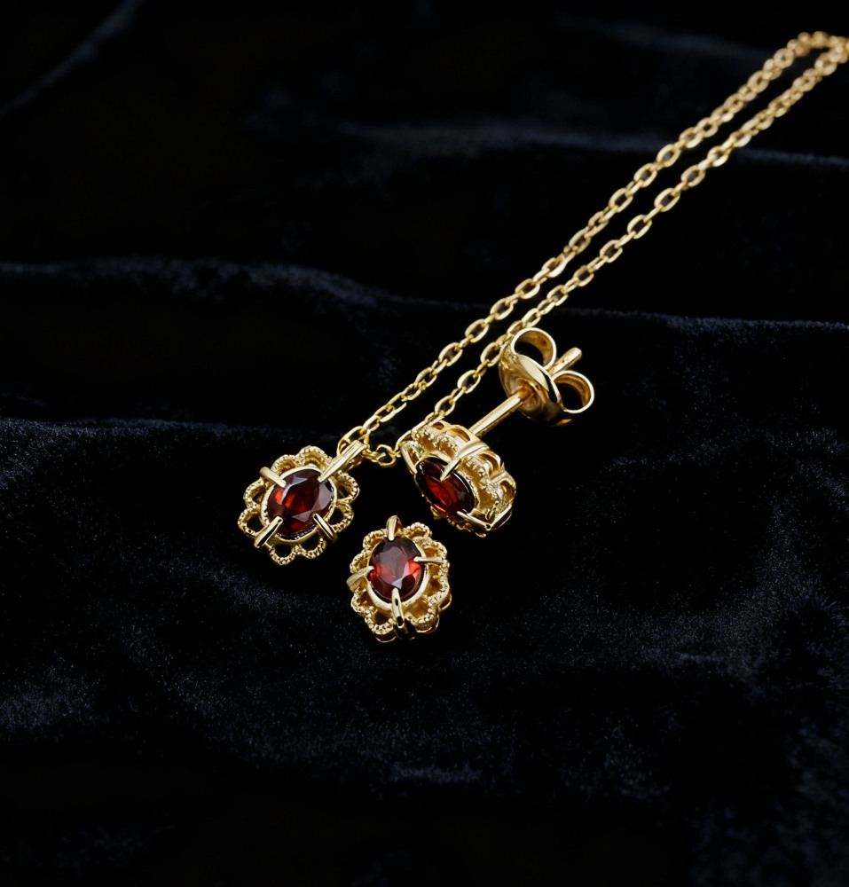 Natural Garnet Ring Necklace Gold January February Birthstone Jewelry Set Vintage Dainty Red Garnet Stud Earrings Filigree Anniversary Wedding Jewelry Gift