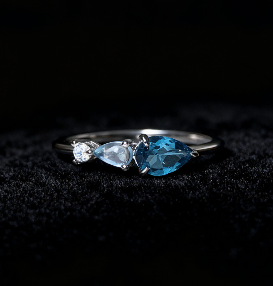 Dainty London Blue Topaz Wedding Band 925 Sterling Silver Sky Blue Topaz Rings Natural November Birthstone Gemstone Ring Trendy Jewelry Gift for her