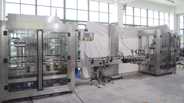 Automatic ketchup oyster sauce bottle filling capping line