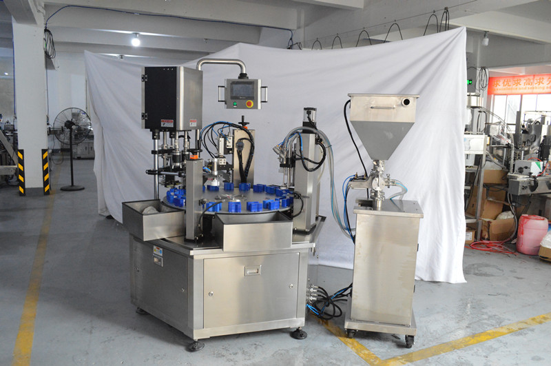 Automatic Cosmetic water emulsion cream liquid filling capping integrated machine