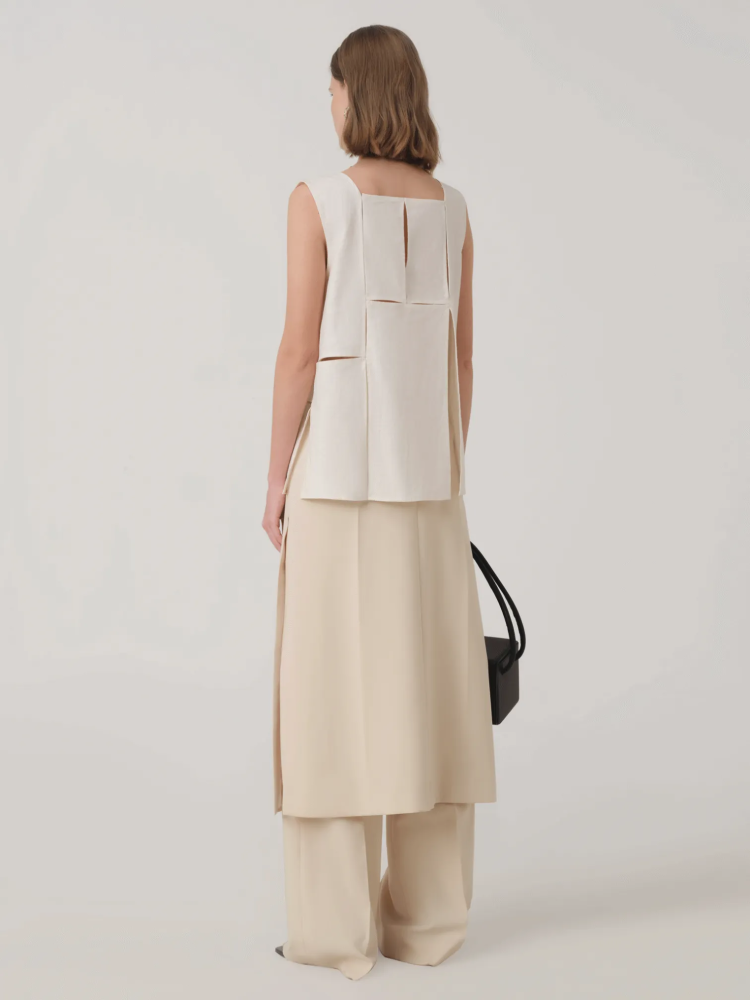 SLEEVELESS CUT-OUT LINEN BLOUSE