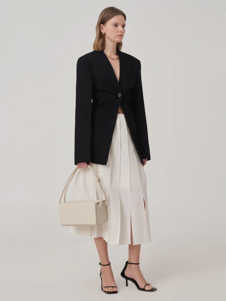 COLLARLESS SINGLE-BREASTED JACKET