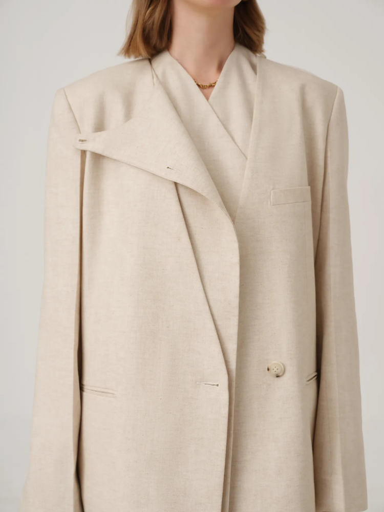 WRAP OVER LINEN VEST IN BEIGE