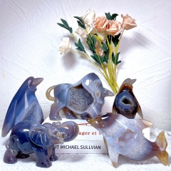 Drzuy  agate carvings