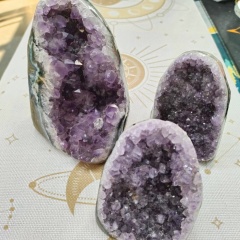 crystal live stream - Check out link