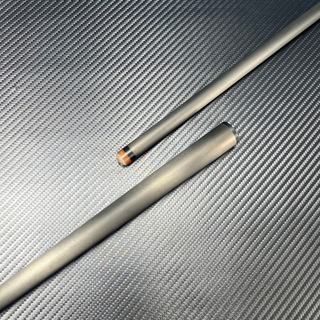 13mm custom Low deflection carbon pool cue stick break carbon cue shaft