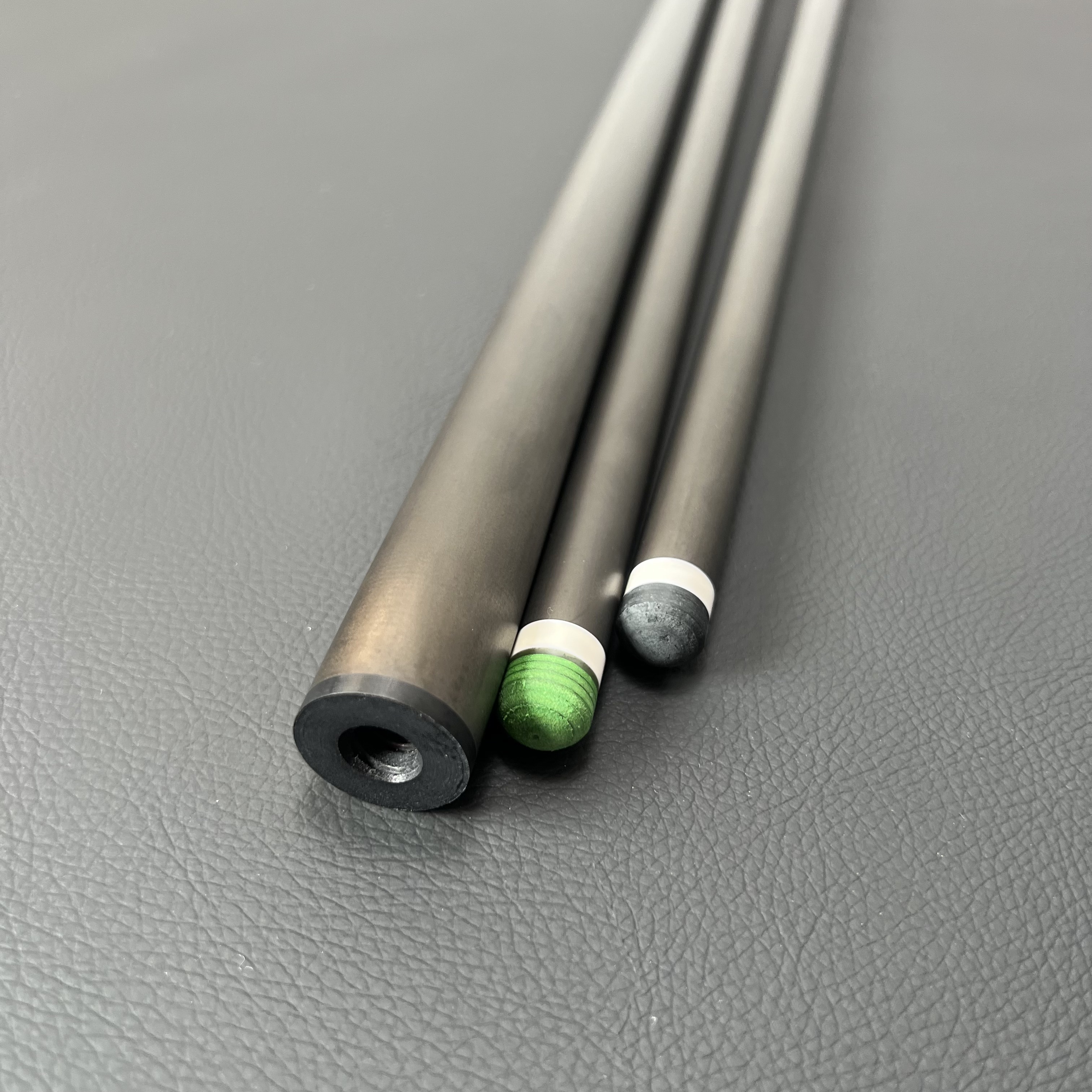 12.2 Low deflection carbon pool cue carbon cue shaft carbon billiards stick