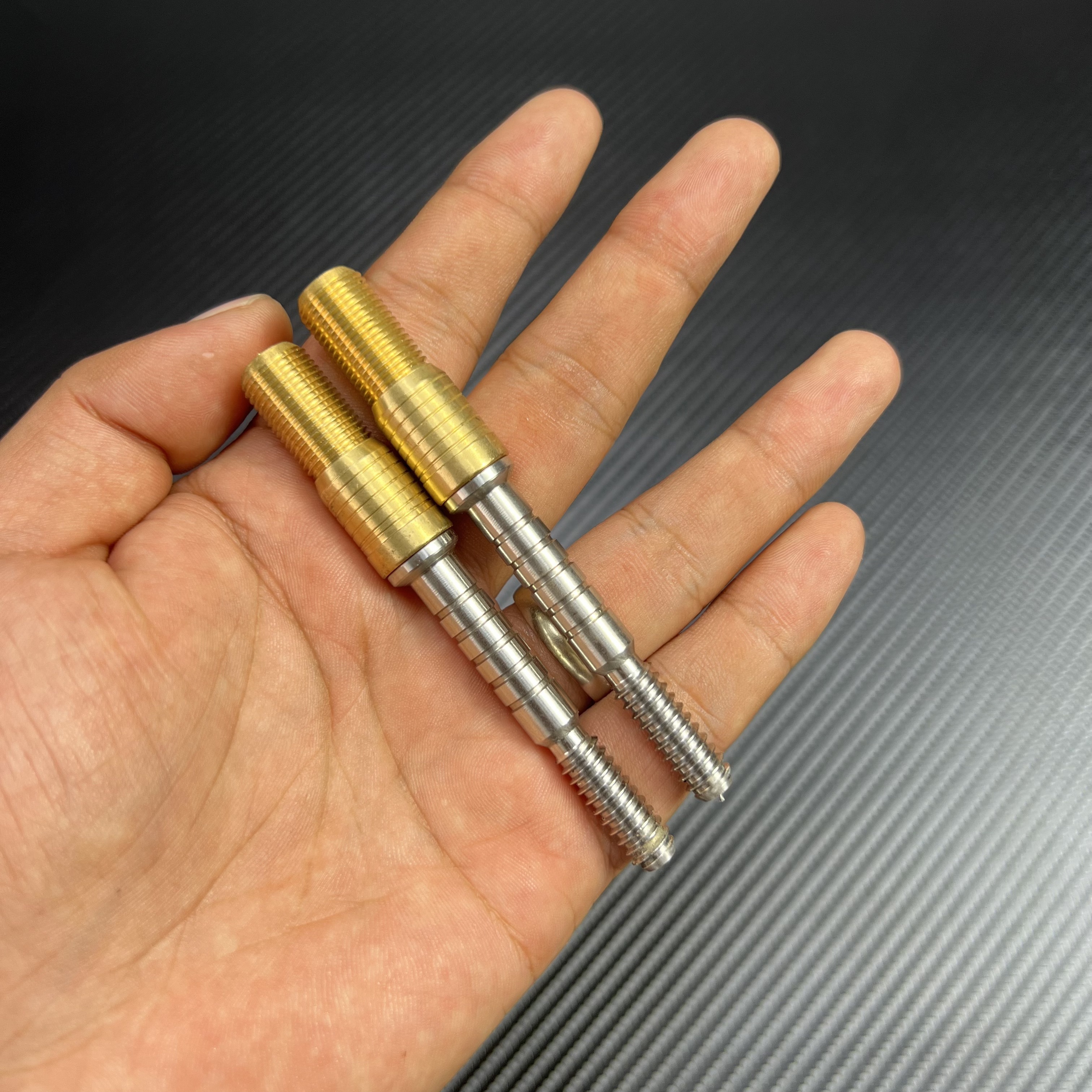 Longoni VP2 Joint Pin stainless steel brass insert custom pool cue screws thread