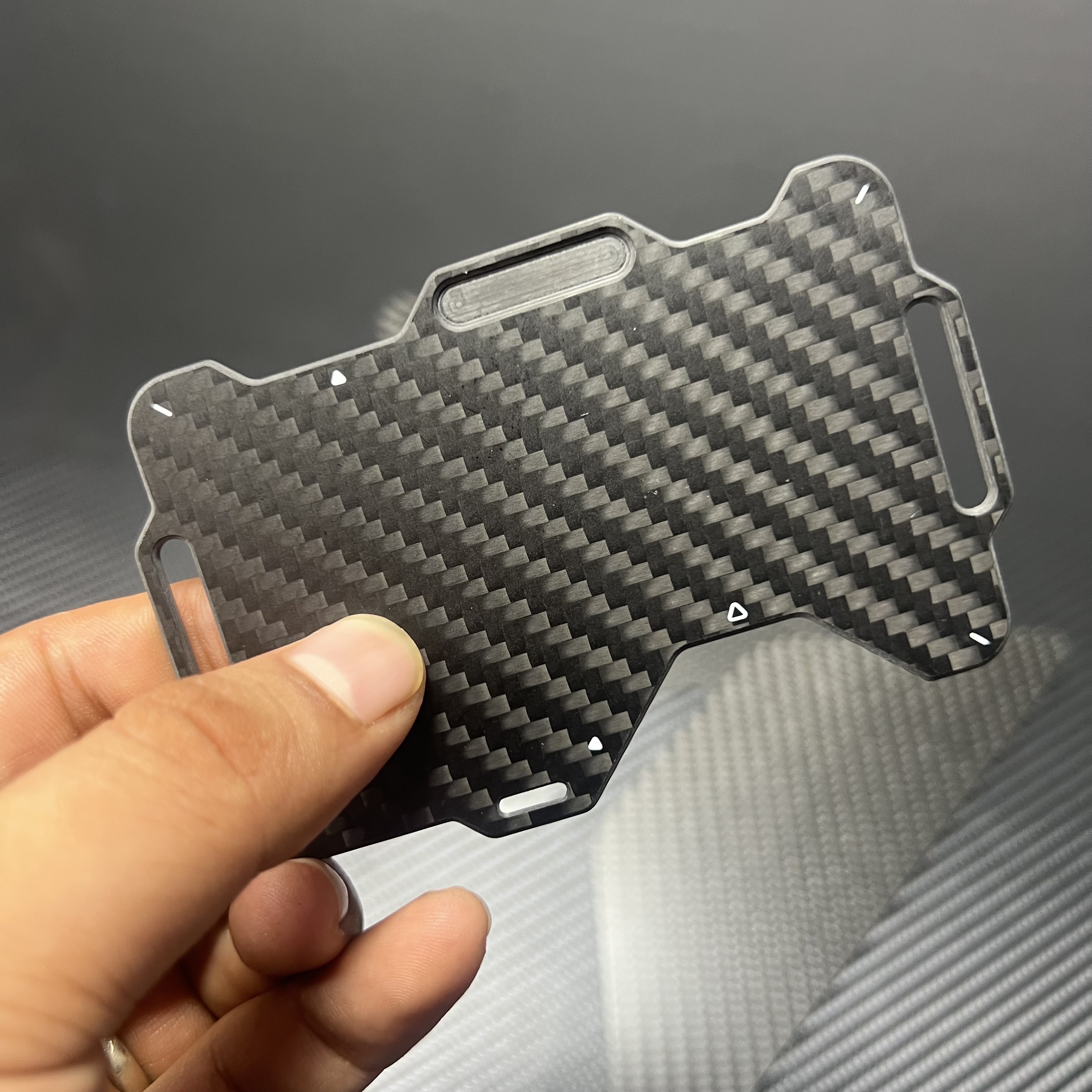 High modulus 0.2mm 0.4mm 0.6mm 1mm customizes china 3k carbon fiber sheets
