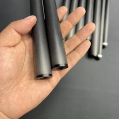 11.8mm 12.4mm12.5mm Custom Low deflection carbon pool cue carbon cue shaft with Kamui tip