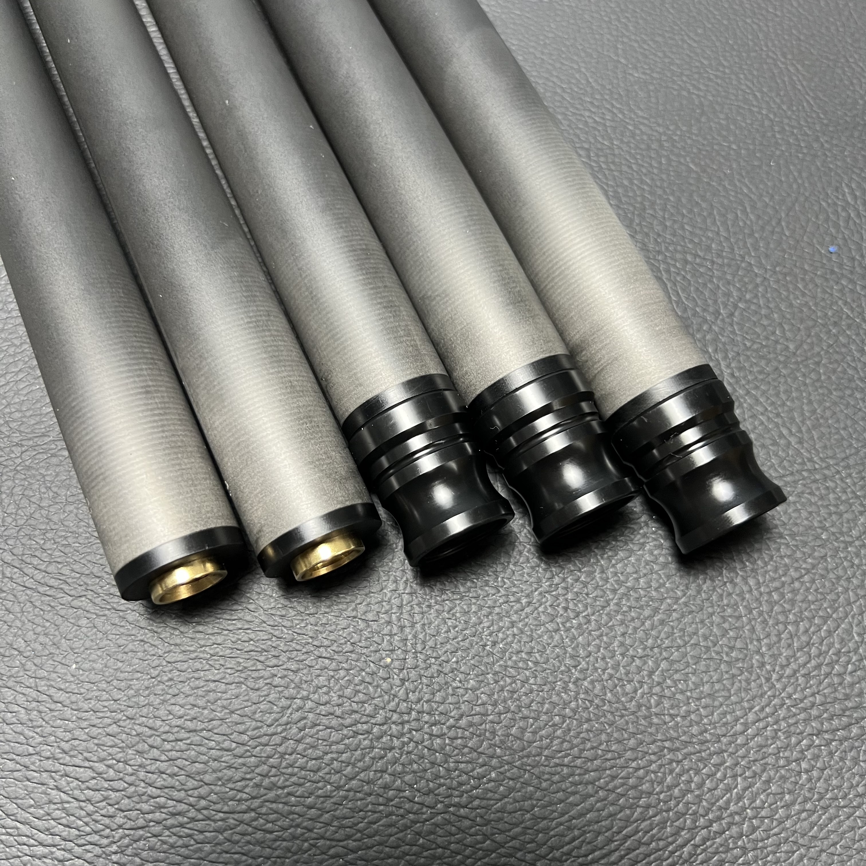 13.9 mm custom Low deflection break jump carbon cue shaft