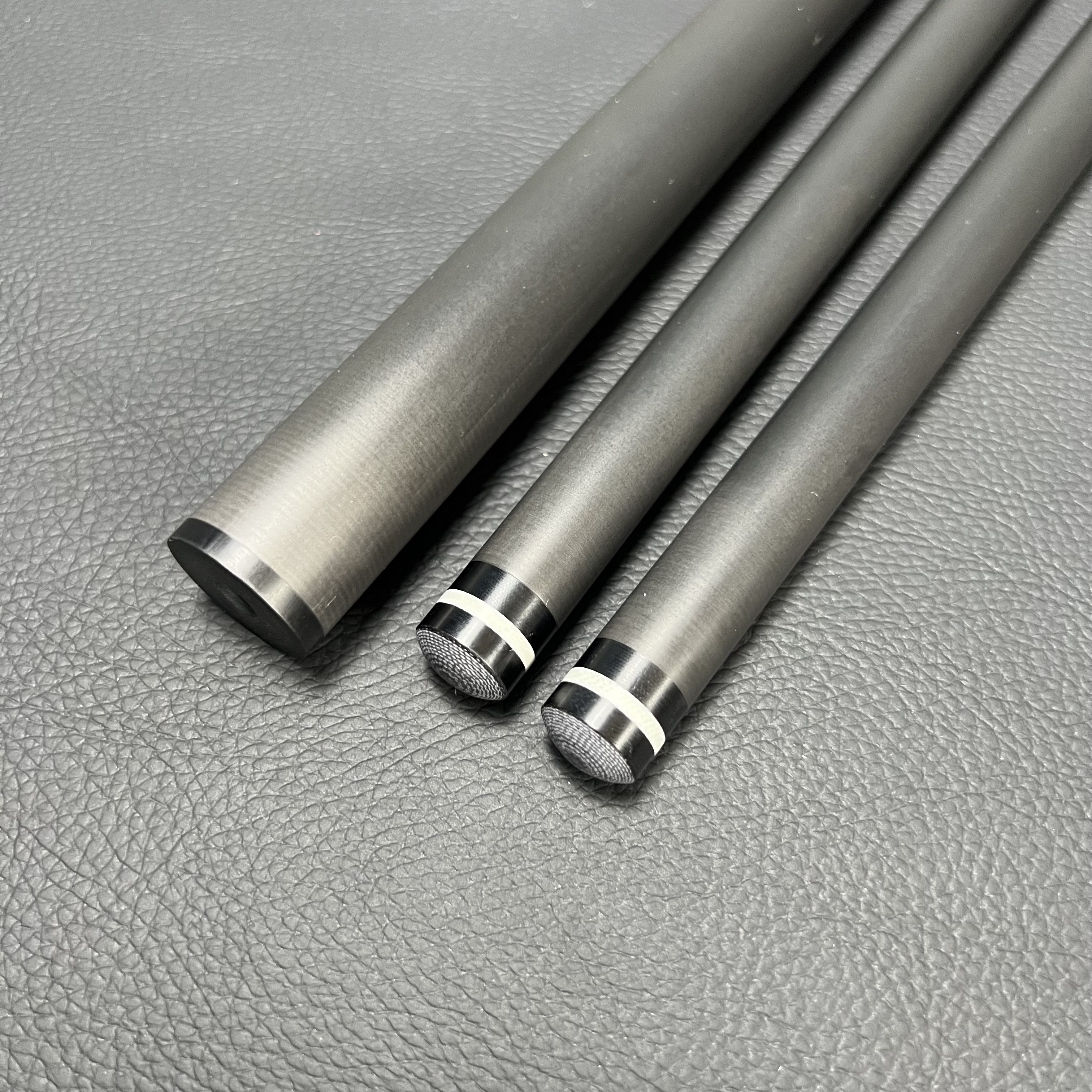 13mm 13.9mm custom Low deflection big power break jump carbon cue shaft