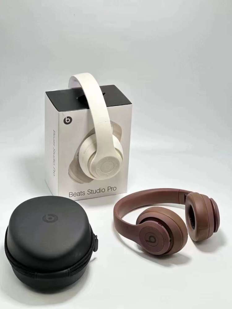 Beats Studio Pro