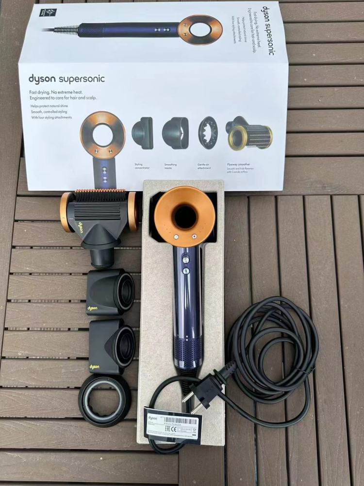 Dyson HD15