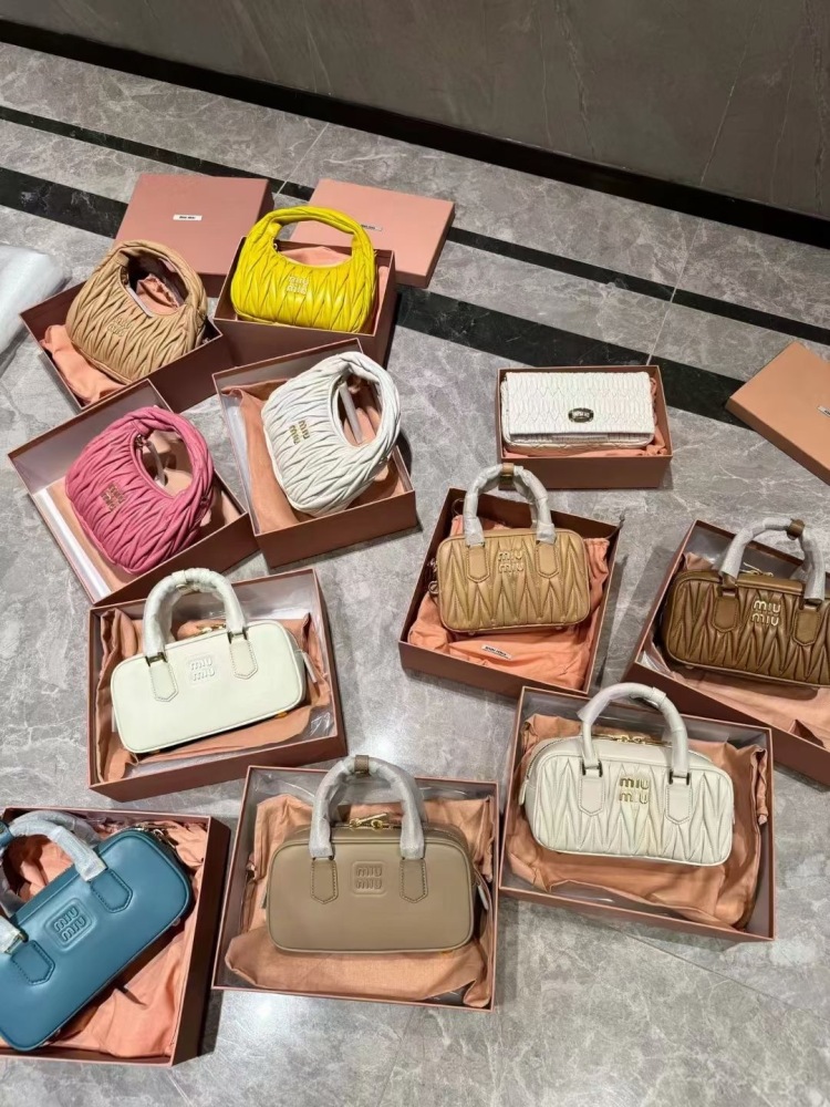 LV GUCCI Bags