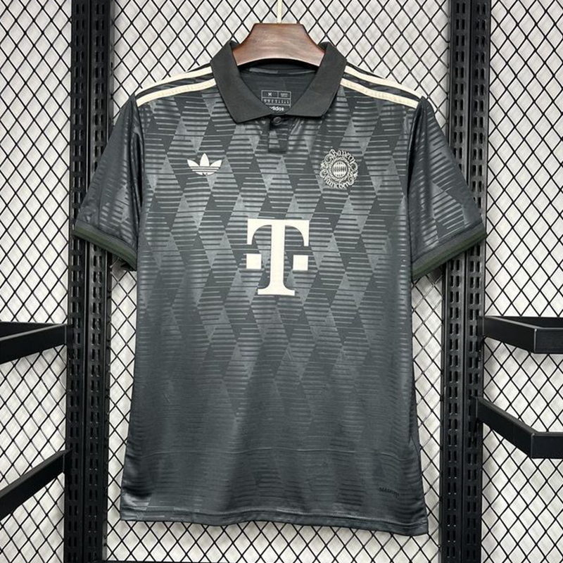 24-25 BAYERN MUNICH OKTOBERFEST