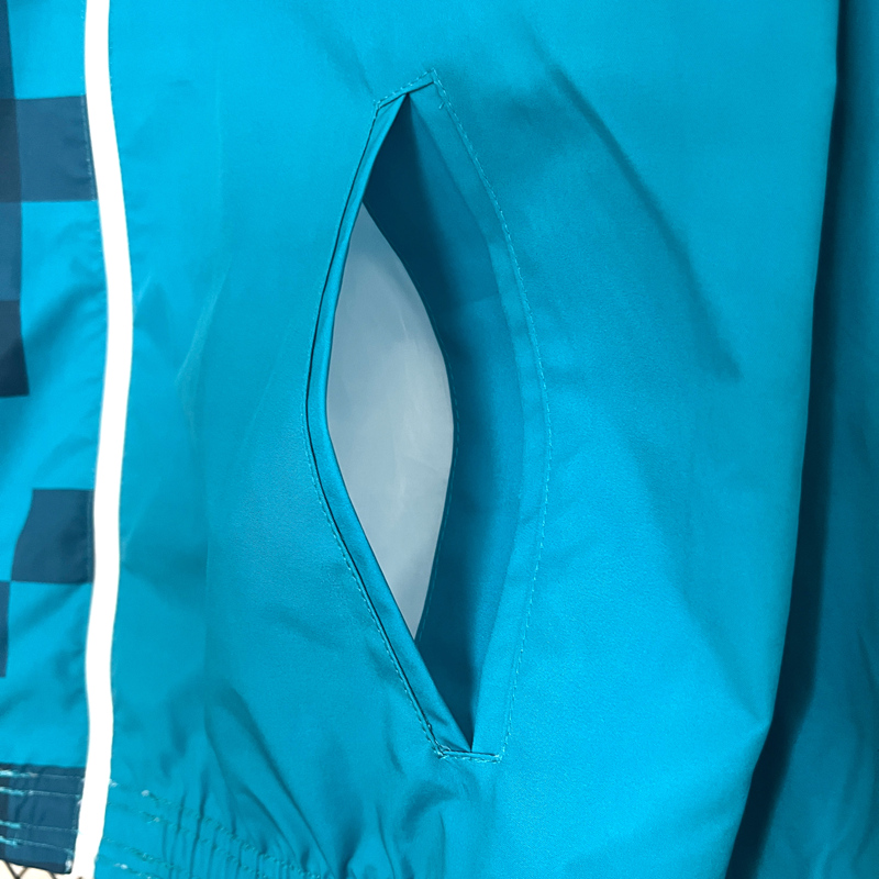 2017-18 REAL MADRID TRAINING WINDBREAKER （DOUBLE SIDED）