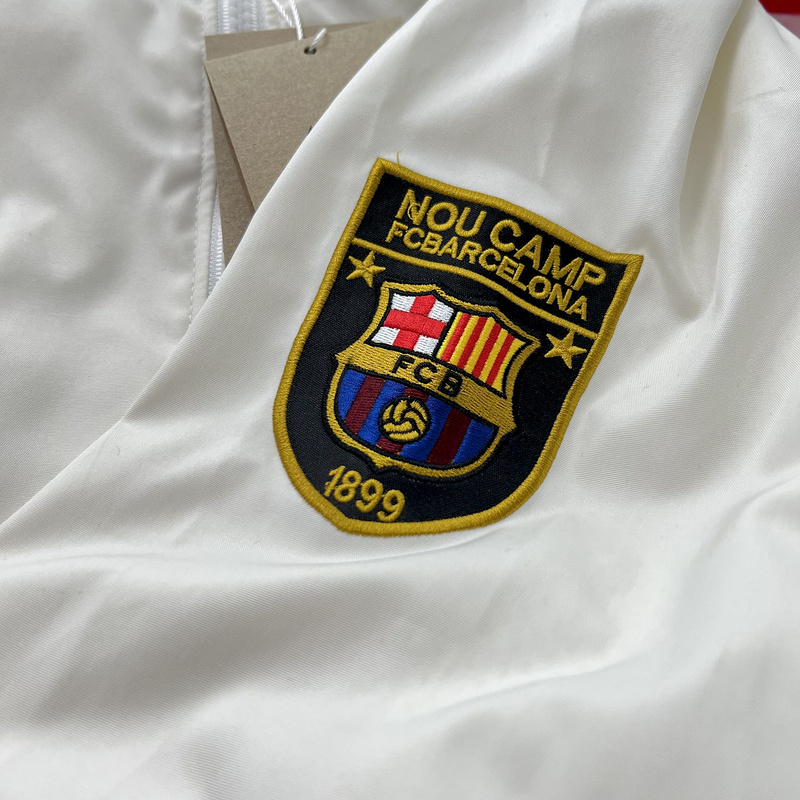 25-26 BARCELONA TRAINING WINDBREAKER