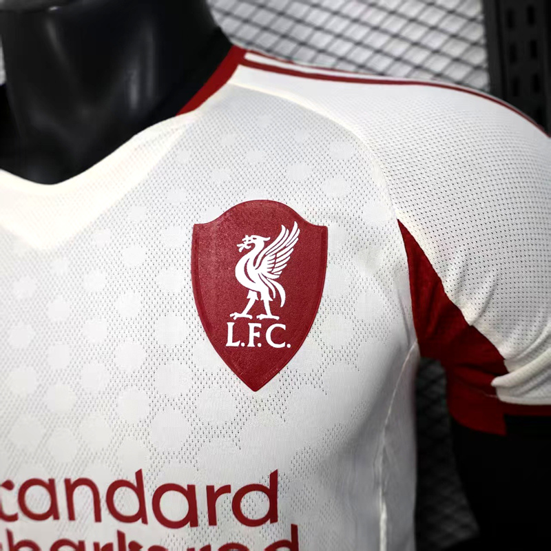 2025-26 LIVERPOOL  AWAY PLAYER VERSION