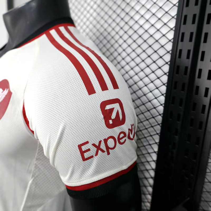 2025-26 LIVERPOOL  AWAY PLAYER VERSION