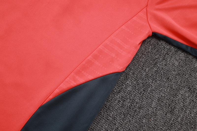 2025-26 BAYERN MUNICH TRACKSUITS TRAINING SUIT