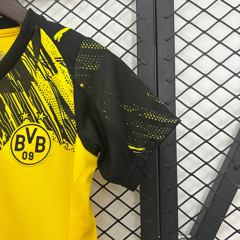 2025-26 DORTMUND HOME MEN AND KIDS KIT