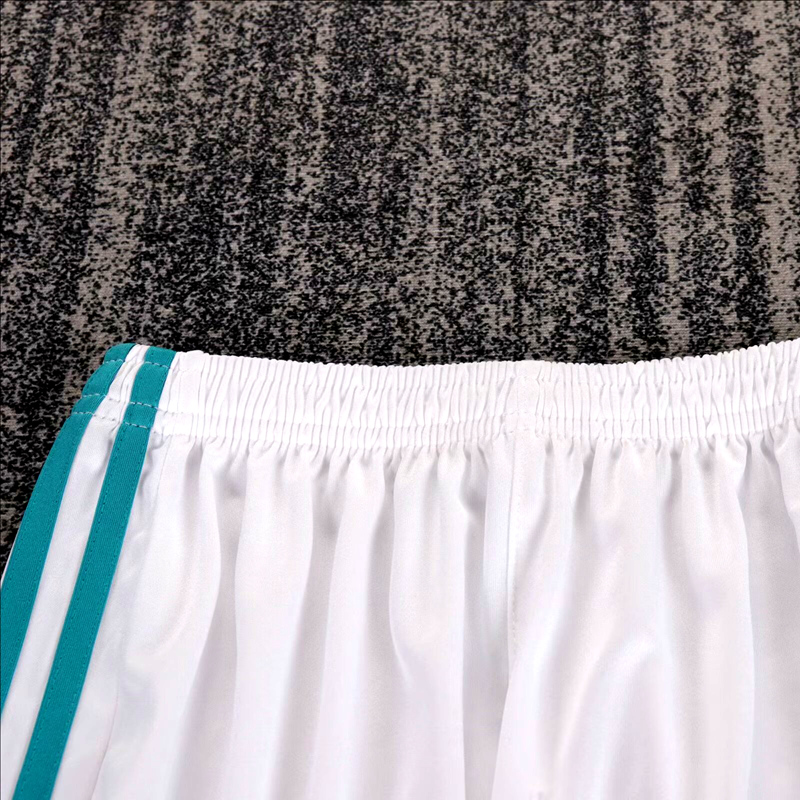 2017-18 REAL MADRID HOME KIDS KIT