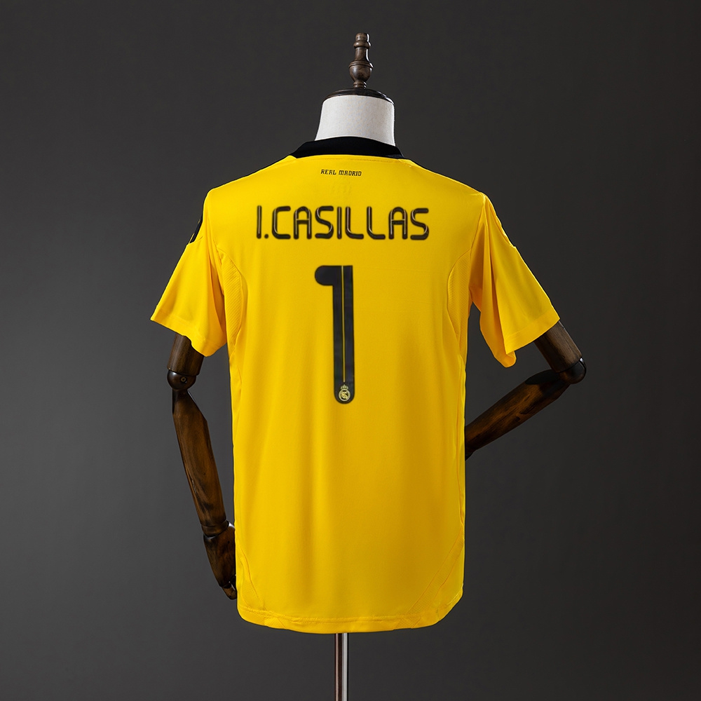 2011-12 REAL MADRID GOALKEEPER YELLOW