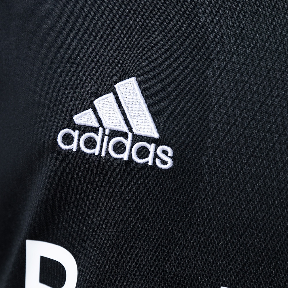 2001-02 REAL MADRID AWAY
