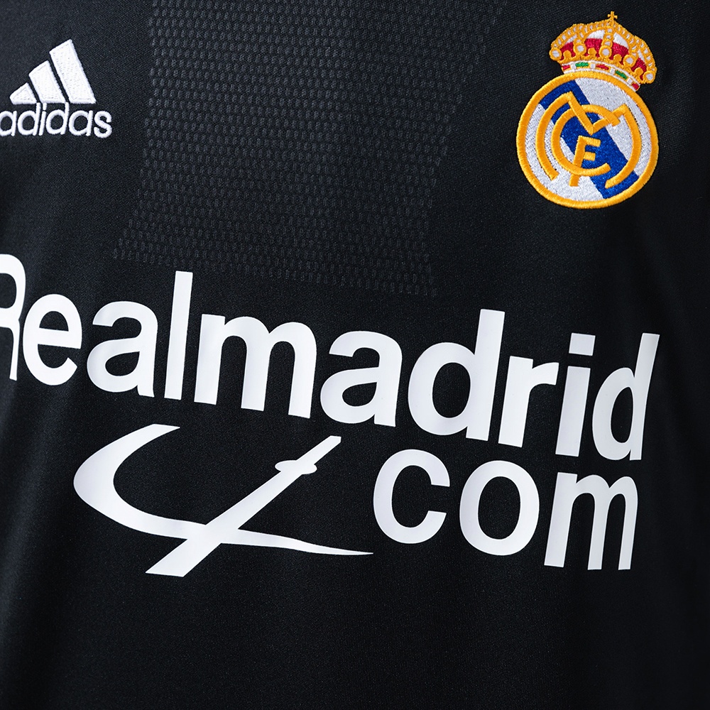 2001-02 REAL MADRID AWAY