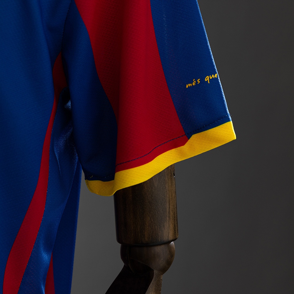 2010-11 BARCELONA HOME
