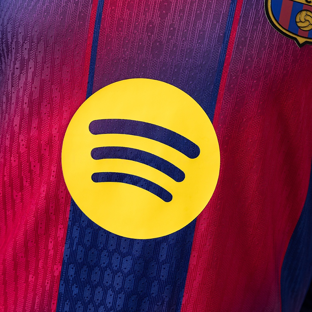 2025-26 BARCELONA HOME LONG SLEEVE (PLAYER VERSION)