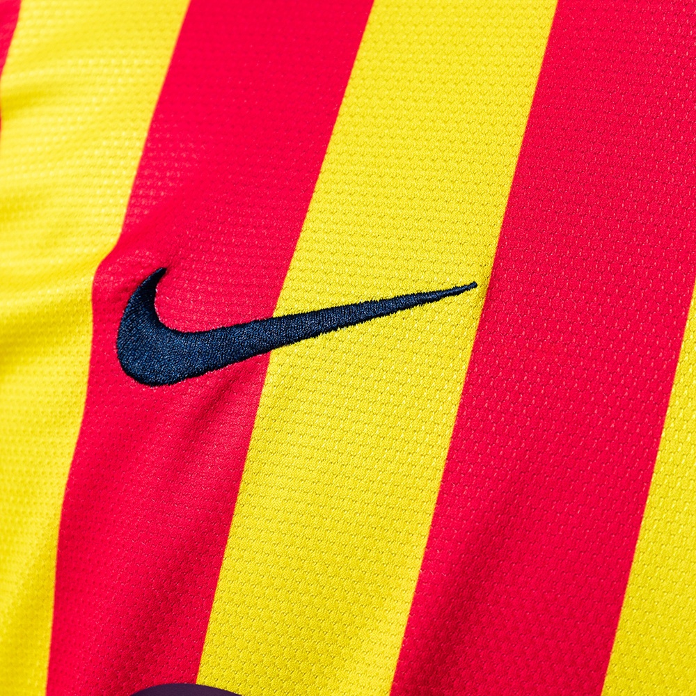 2013-14 BARCELONA AWAY