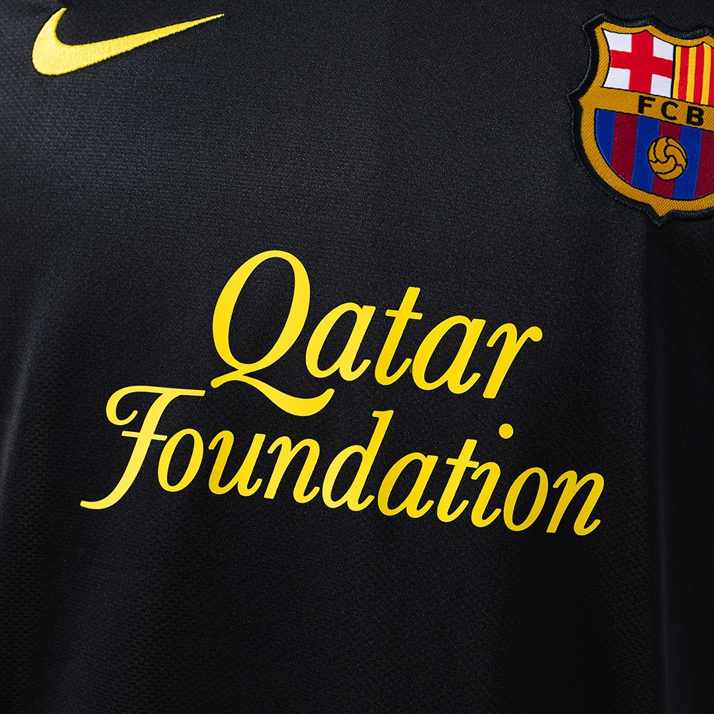 2011-12 BARCELONA AWAY